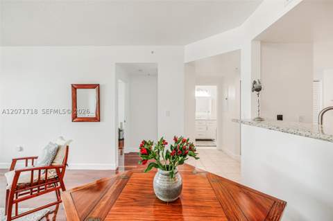 50 Menores Ave 820, Coral Gables FL - photo 7 of 31
