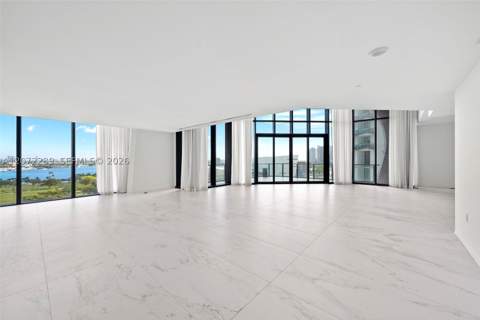 1000 Biscayne Blvd Town House 1201, Miami FL - photo 6 of 41