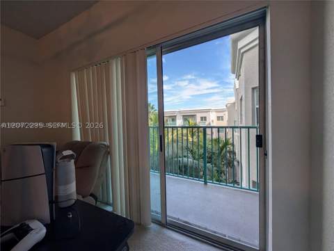 6001 SW 70th St 620, South Miami FL - photo 8 of 17