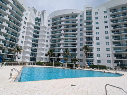 7900 Harbor Island Dr 505, North Bay Village FL - photo 22 of 35