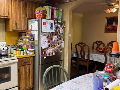 18600 NW 38th Ct, Miami Gardens FL - photo 14 of 26