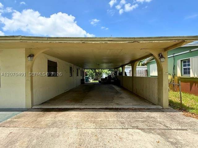 4 bedroom SingleFamilyResidence at 18600 NW 38th Ct, New England Vlg, Miami Gardens — photo 4