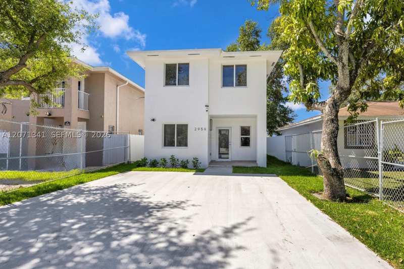 4 bedroom SingleFamilyResidence at 2770 NW 44 St, Roosevelt Park, Miami — photo 1