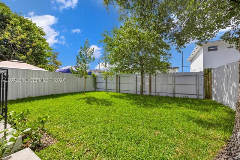 4 bedroom SingleFamilyResidence at 2770 NW 44 St, Roosevelt Park, Miami — photo 3