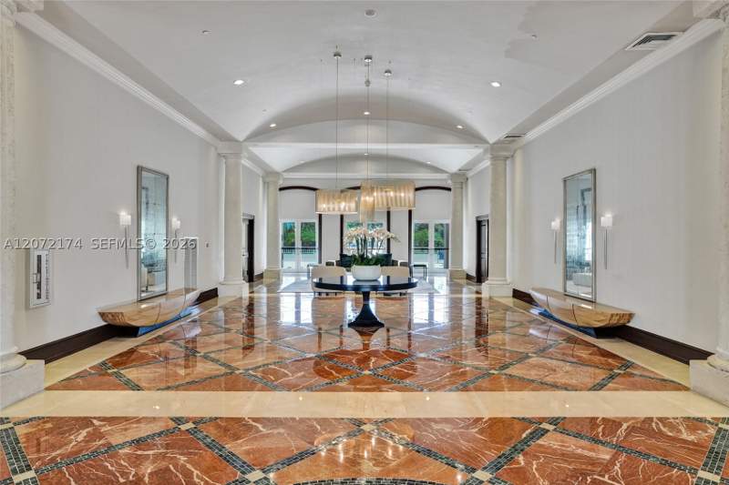 3 bedroom Condominium at 765 Crandon Blvd 603, LAKE TOWER CONDO, Key Biscayne — photo 4