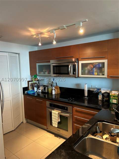 244 Biscayne Blvd 3106, Miami FL - photo 10 of 12