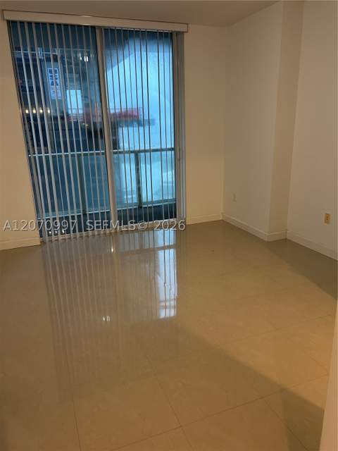 244 Biscayne Blvd 3106, Miami FL - photo 14 of 17