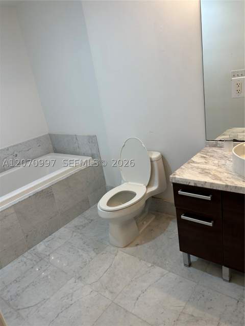 244 Biscayne Blvd 3106, Miami FL - photo 16 of 17