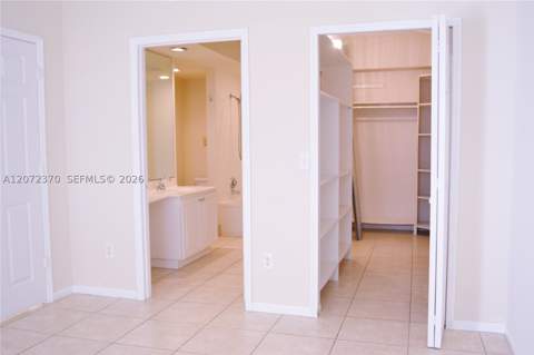 3225 NE 184th St 10103, Aventura FL - photo 11 of 44