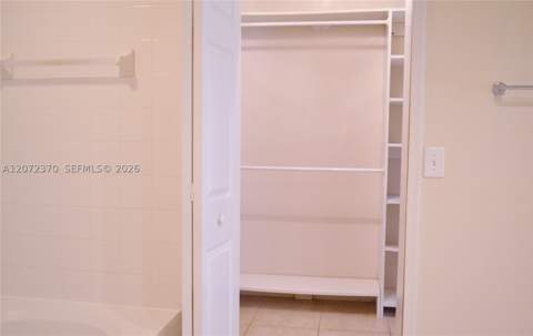 3225 NE 184th St 10103, Aventura FL - photo 13 of 44