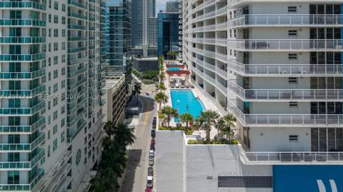 1200 Brickell Bay Dr 3310, Miami FL - photo 24 of 30