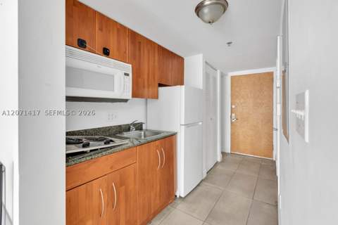 1200 Brickell Bay Dr 3310, Miami FL - photo 7 of 30
