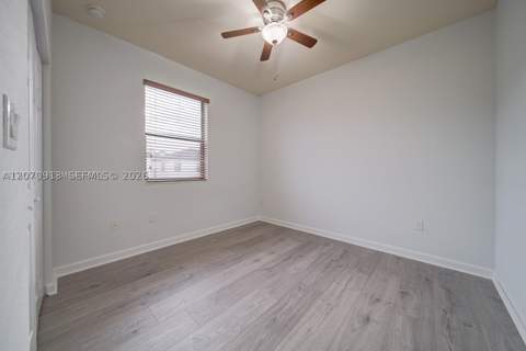 139 NE 26th Ave, Homestead FL - photo 16 of 30