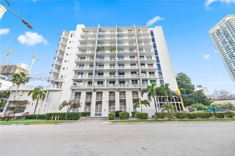 444 NE 30th St 702, Miami FL - photo 15 of 19