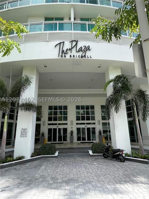 951 Brickell Ave 3403, Miami FL - photo 14 of 37