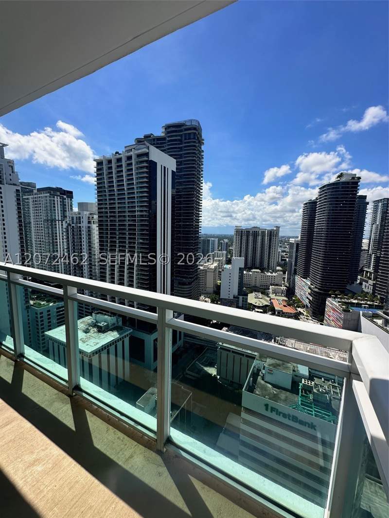 1 bedroom Condominium at 951 Brickell Ave 3403, The Plaza 901 Brickell Co, Miami — photo 3