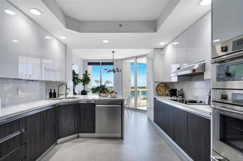21050 Point Pl 1006, Aventura FL - photo 8 of 42