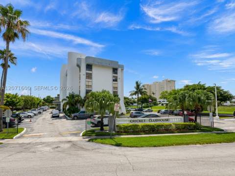 1650 NE 115th St 403, Miami FL - photo 13 of 15