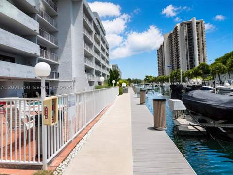 1650 NE 115th St 403, Miami FL - photo 14 of 15