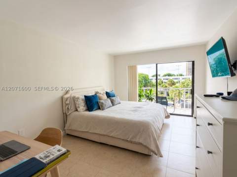1650 NE 115th St 403, Miami FL - photo 6 of 15