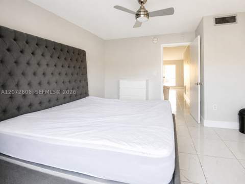 7155 Miami Lakes Dr P4, Miami Lakes FL - photo 6 of 23
