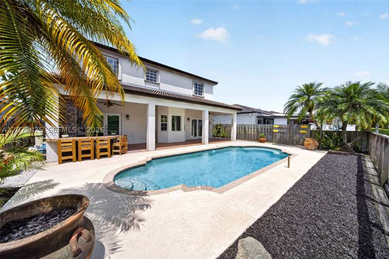 4 bedroom SingleFamilyResidence at 6903 SW 158th Ave, San Denis Estates, Miami — photo 1