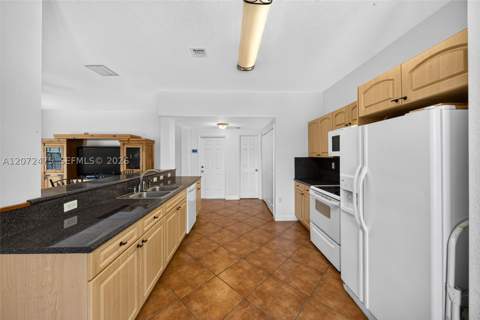 6903 SW 158th Ave, Miami FL - photo 14 of 53
