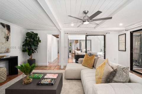 3145 Jackson Ave, Miami FL - photo 13 of 51