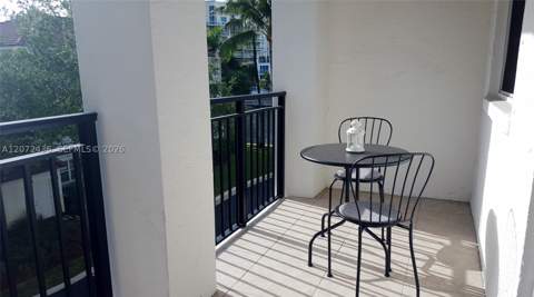 3215 NE 184 St 14302, Aventura FL - photo 13 of 30