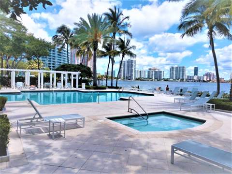 3215 NE 184 St 14302, Aventura FL - photo 20 of 30