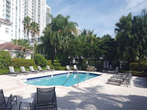 3215 NE 184 St 14302, Aventura FL - photo 21 of 30