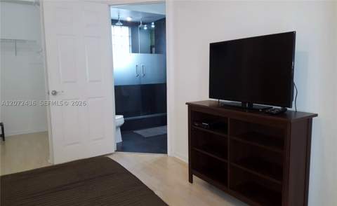 3215 NE 184 St 14302, Aventura FL - photo 9 of 30