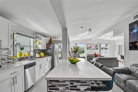 3538 SW 87th Ct, Miami FL - photo 18 of 86
