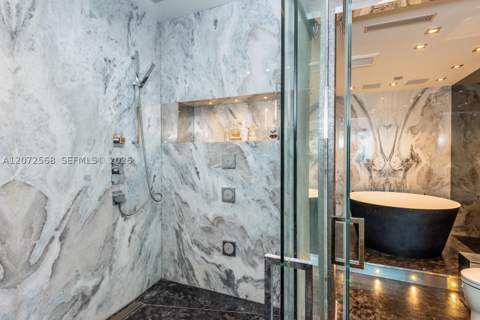 50 S Pointe Dr 905, Miami Beach FL - photo 22 of 38