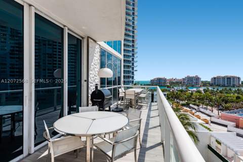 50 S Pointe Dr 905, Miami Beach FL - photo 9 of 38