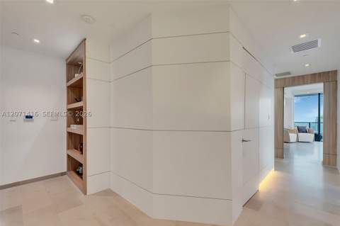 68 SE 6th St 3911, Miami FL - photo 7 of 45