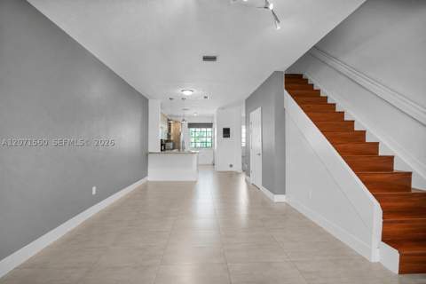 5670 NW 116th Ave 222, Doral FL - photo 11 of 47