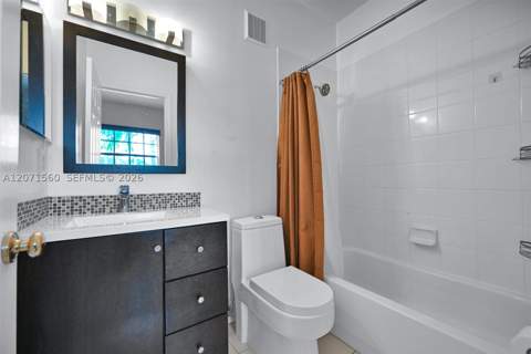 5670 NW 116th Ave 222, Doral FL - photo 19 of 47