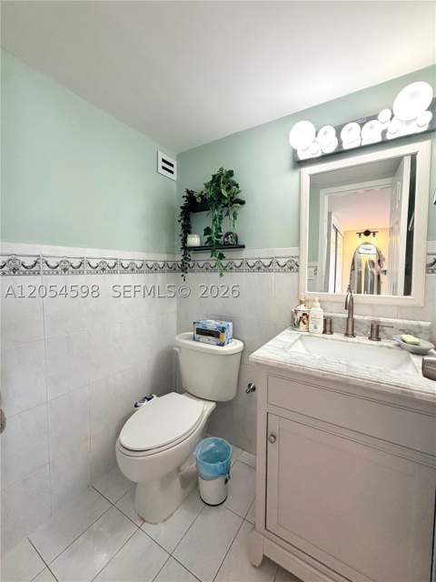 17021 N Bay Rd 802, Sunny Isles Beach FL - photo 22 of 24