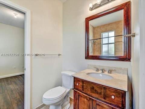 7490 NW 115th Ct, Doral FL - photo 13 of 36