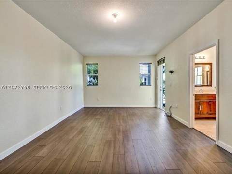 7490 NW 115th Ct, Doral FL - photo 16 of 36