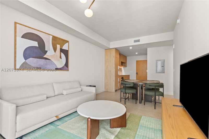 1 bedroom Condominium at 11 NE 6 St 3213, The Crosby Miami Worldcent, Miami — photo 1