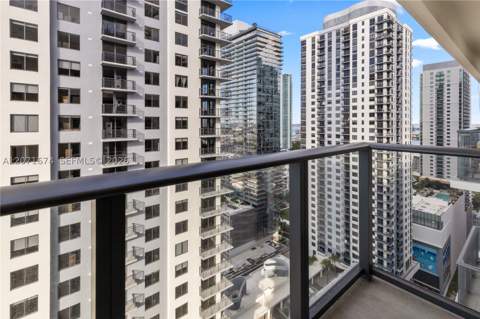 11 NE 6 St 3213, Miami FL - photo 11 of 33