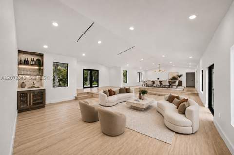 11901 SW 45th St, Miami FL - photo 6 of 79