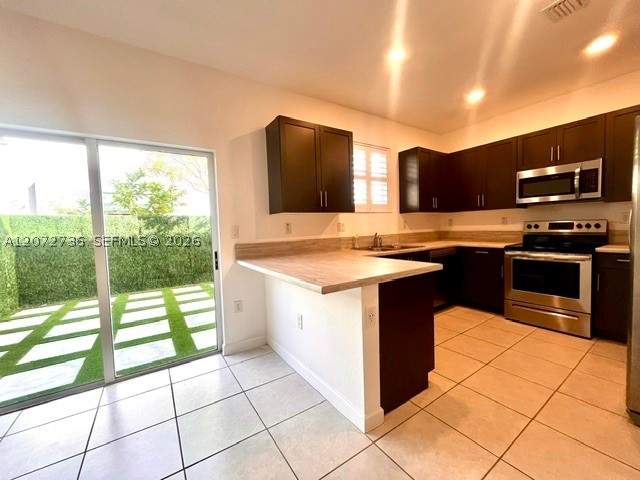 3 bedroom Townhouse at 2606 SE 13th St, Keys Gate Residential, Homestead — photo 2