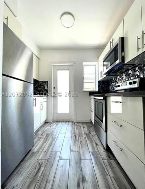 500 77th St 3, Miami Beach FL - photo 8 of 21