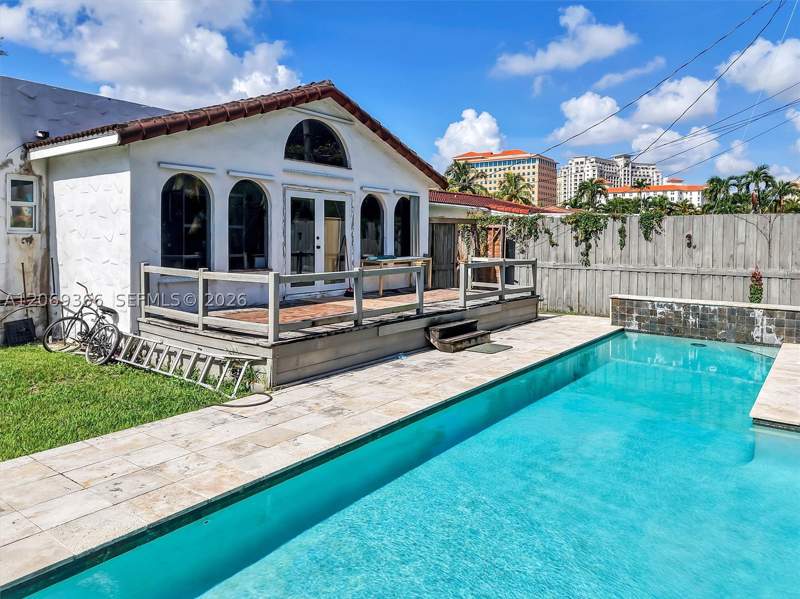 2 bedroom SingleFamilyResidence at 3605 SW 18th Ter, Coral Gate Sec C, Miami — photo 5