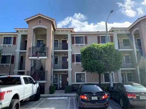 22801 SW 88th Pl 203, Cutler Bay FL - photo 12 of 24