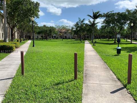 22801 SW 88th Pl 203, Cutler Bay FL - photo 17 of 24