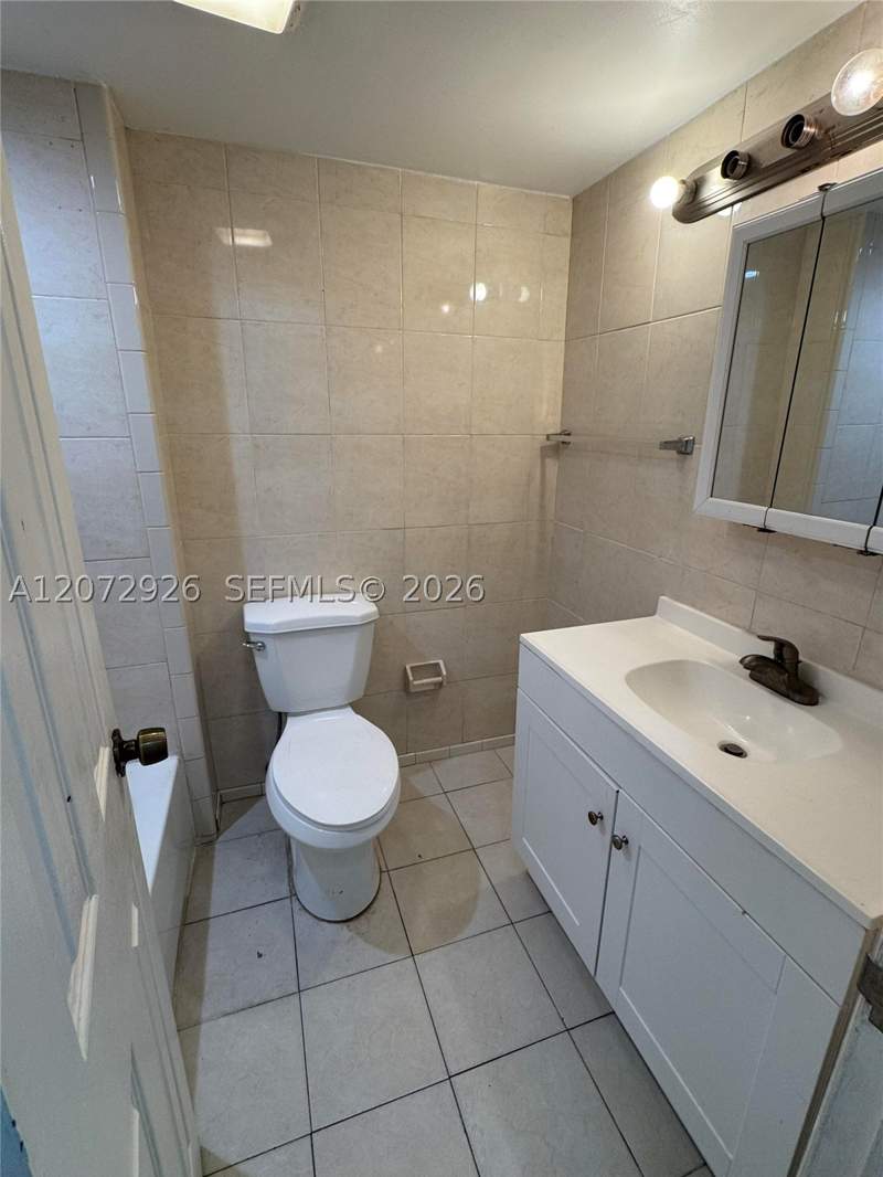 2 bedroom Condominium at 4530 NW 79th Ave 2D, Doral Gardens Condo, Doral — photo 3